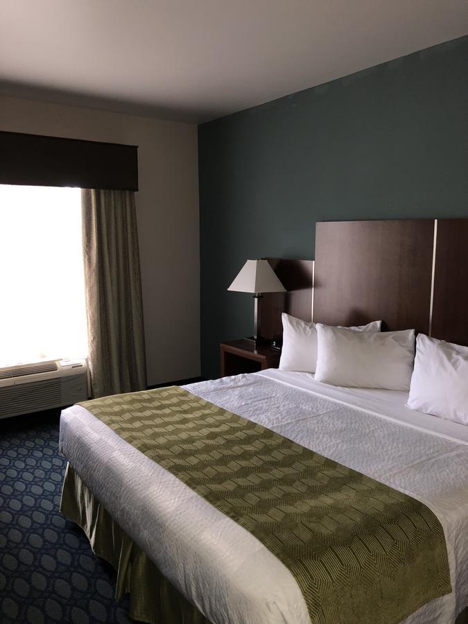 Countryview & Hotel 2*