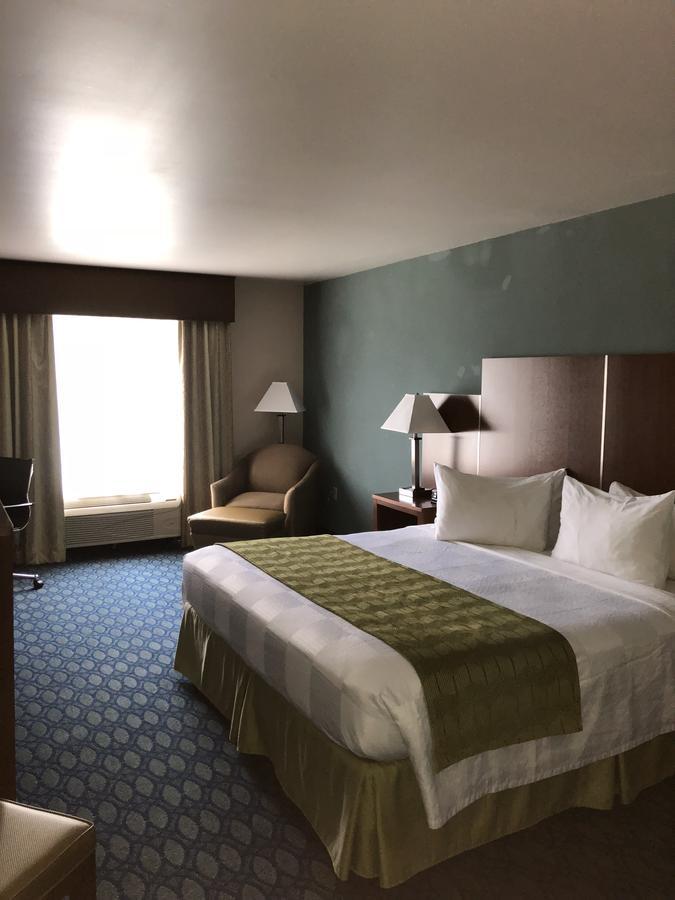 Hotel Countryview & Robinson