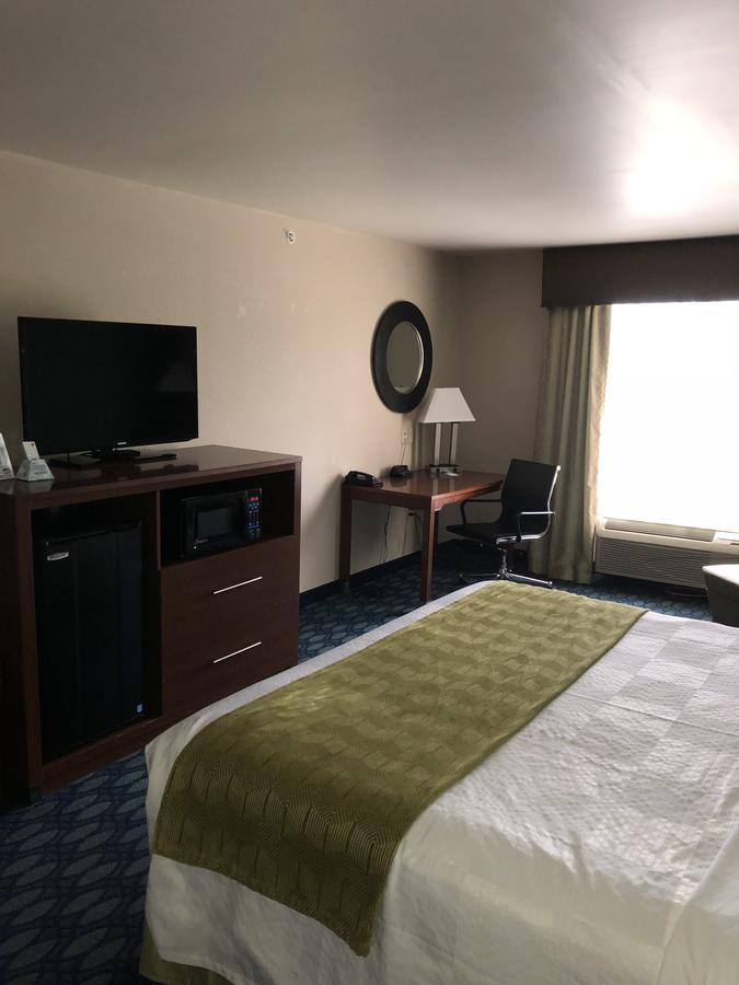 Countryview & Hotel Robinson
