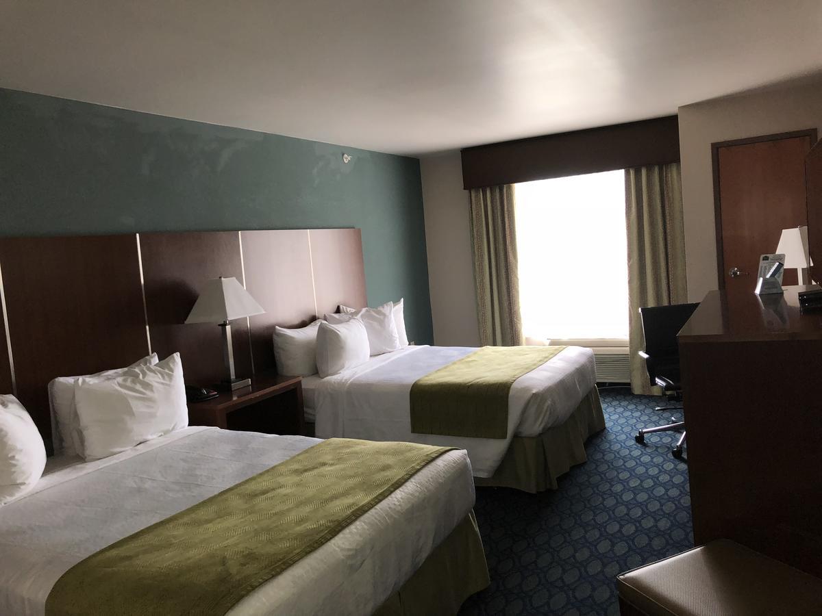 Countryview & Hotel