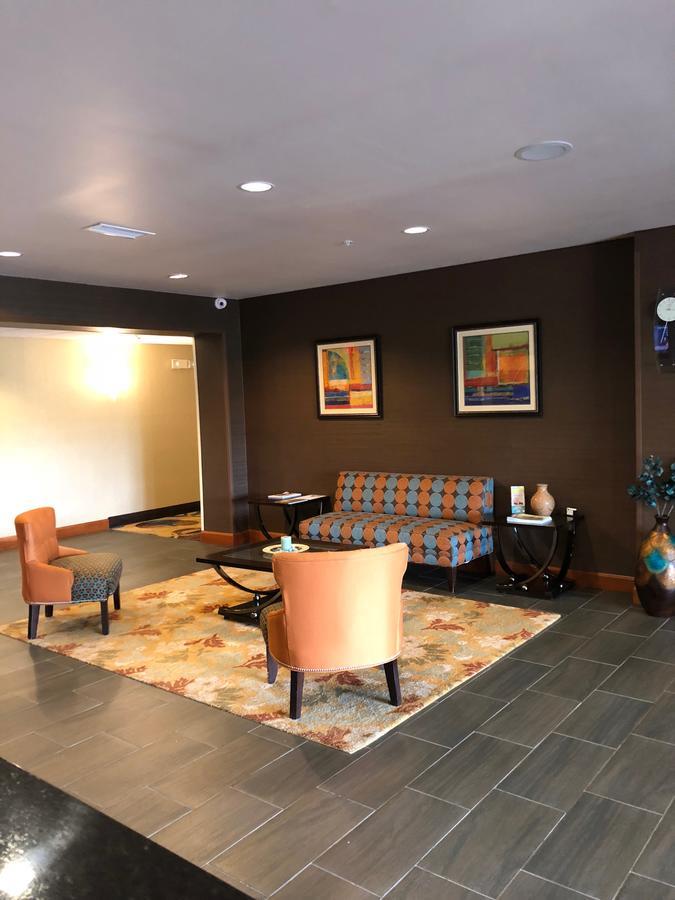 Hotel Countryview &