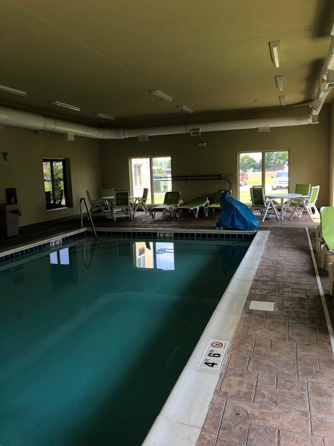 Countryview & Hotel