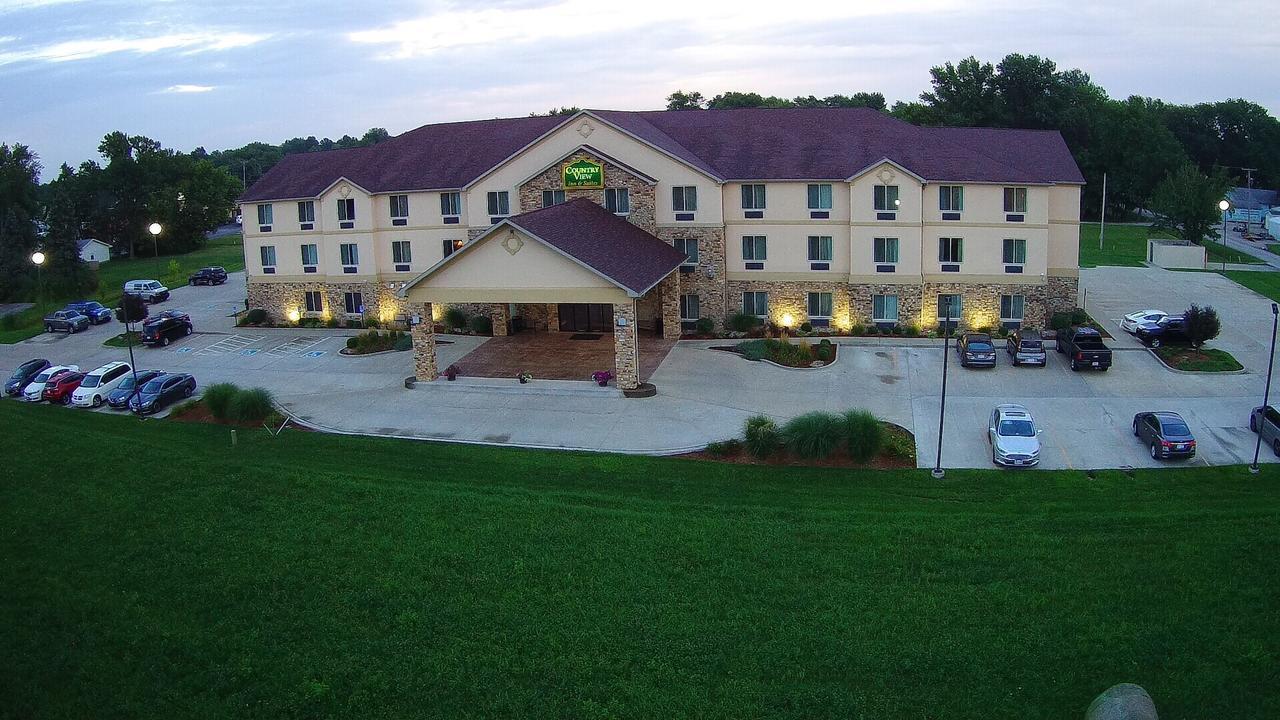Countryview & Hotel Robinson