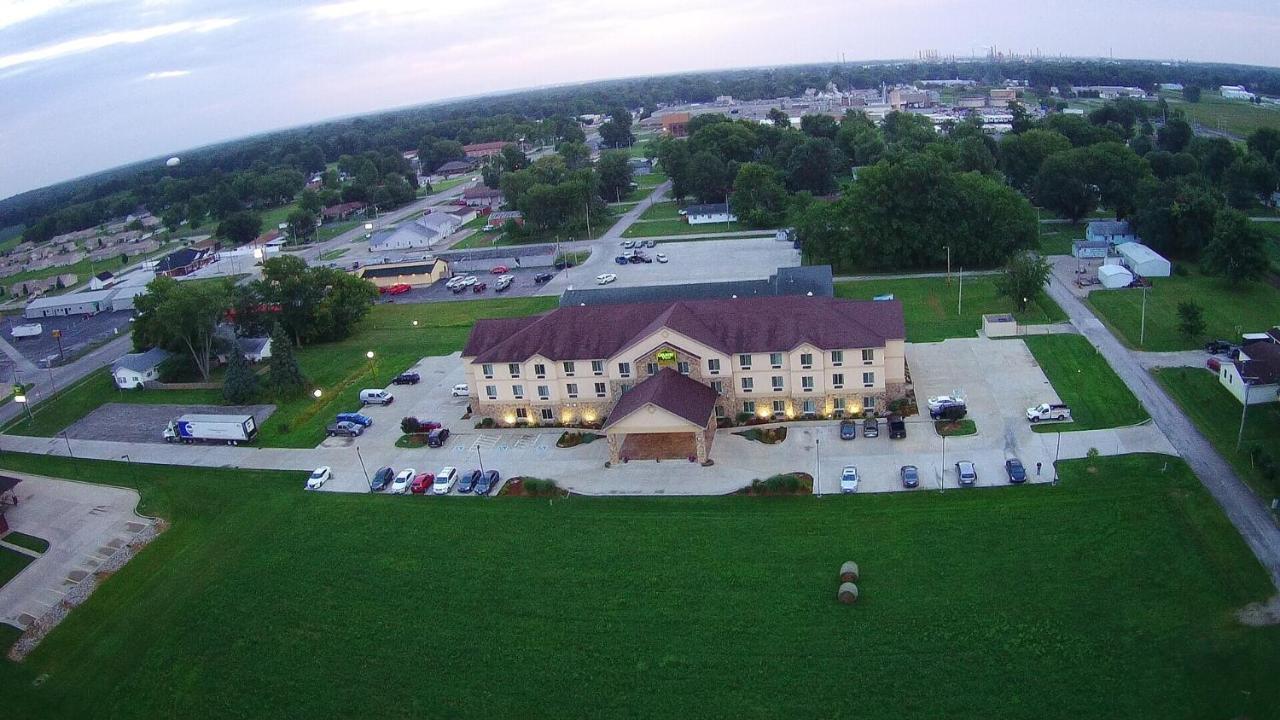 Hotel Countryview &